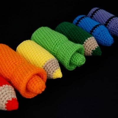 Free Amigurumi Crochet Pattern: Back-to-School Amigurumi Art Supplies
