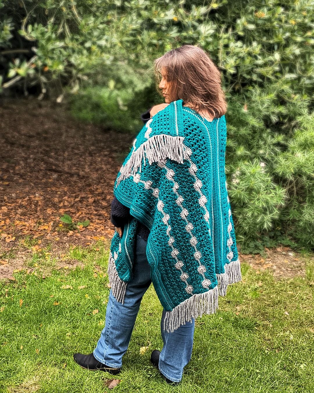 Free Crochet Pattern: Chain of Stars Poncho